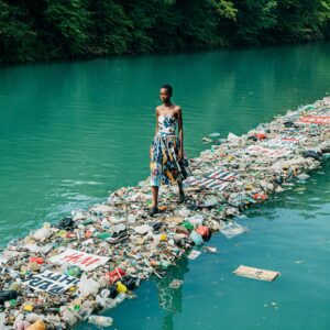 The Buriganga “Trash River” Catwalks as World’s Most Polluted River (7)